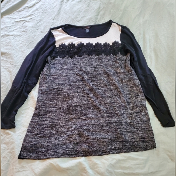 Maternity Tunic Length Top - Picture 1 of 4